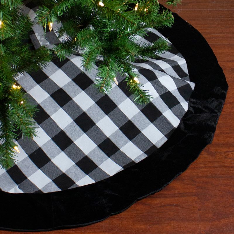 Northlight 48" Black and White Plaid Round Christmas Tree Skirt, 2 of 4