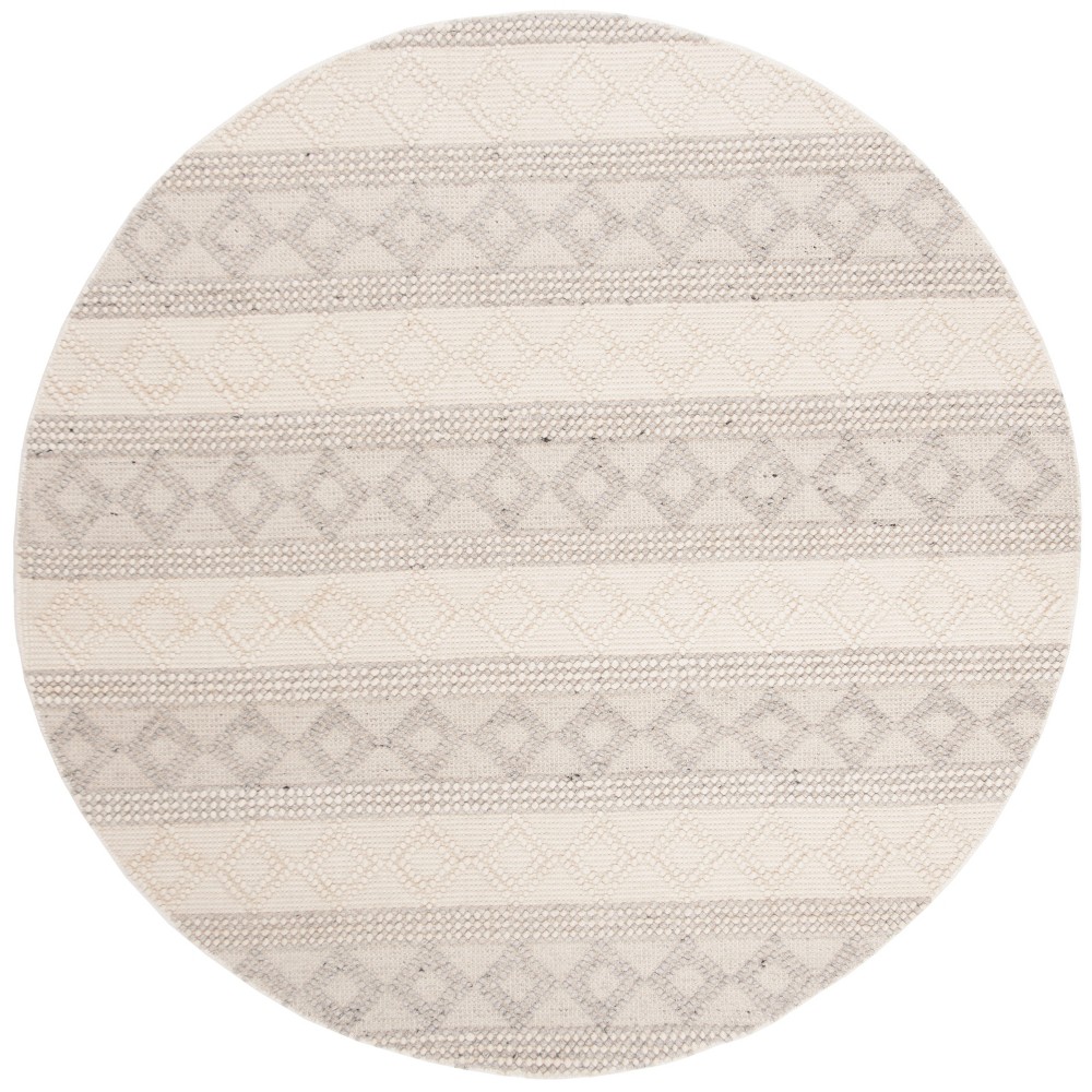 6' Woven Geometric Round Area Rug Gray - Safavieh