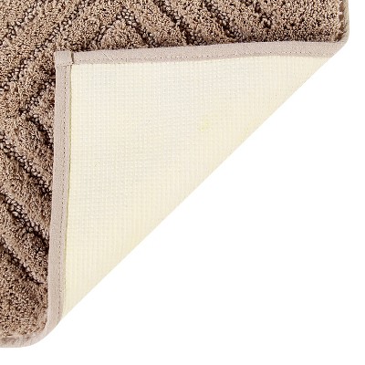 Beige Diamond Pattern Tufted Cotton Bath Rug 20" x 30"