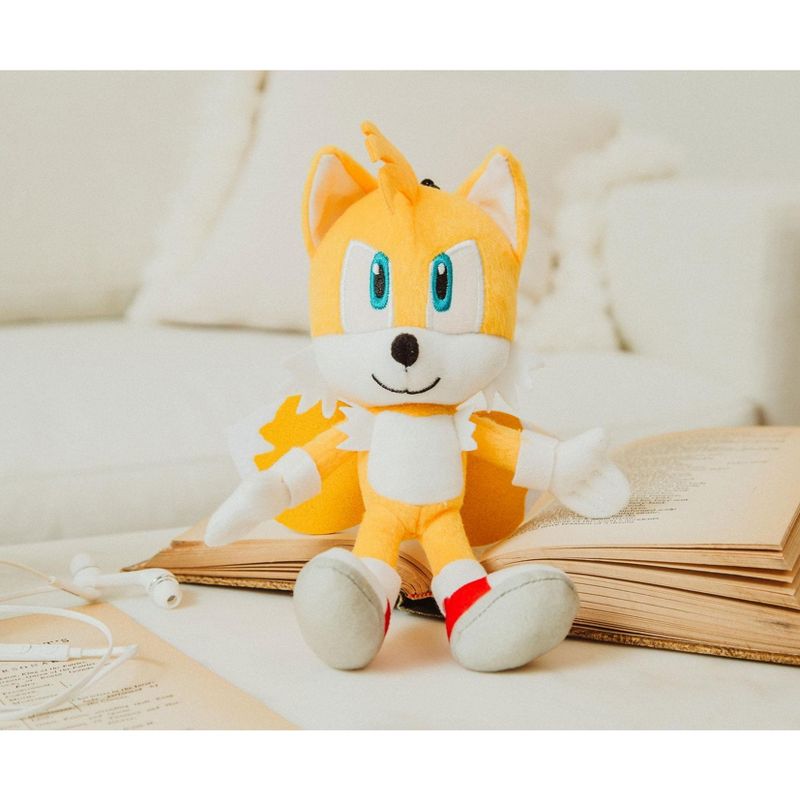 Sonic the Hedgehog 8-Inch Character Plush Toy | Tails, 3 of 7
