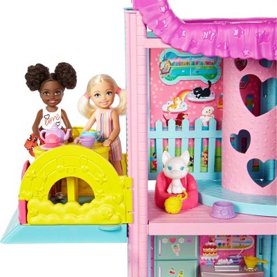 Chelsea's 3-Level Playhouse with Secret Spaces and 20+ Accessories