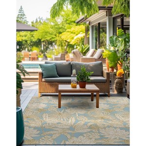 Unique Loom Outdoor Botanical Area Rug - 1 of 4