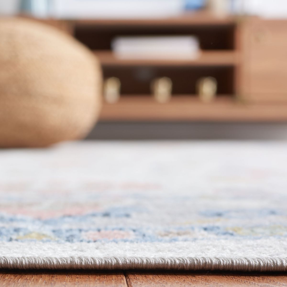Bayside BAY120 Machine Washable Power Loomed Indoor Rugs - Safavieh - thumbnail 5