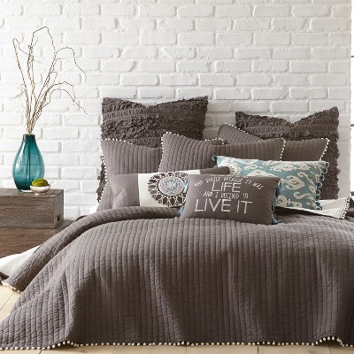 Pom Pom Quilt - Levtex Home