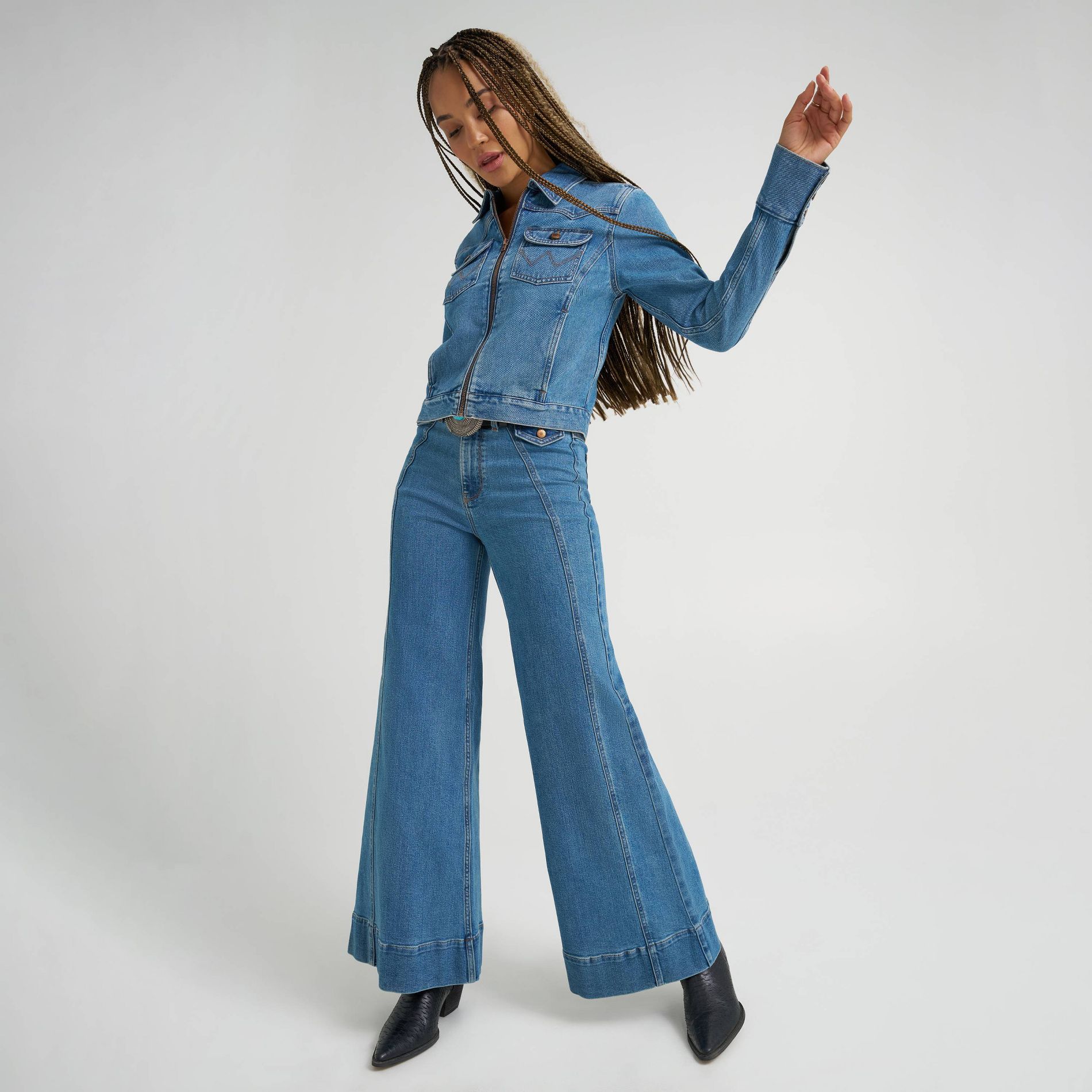 Wrangler Women's High-Rise Wide-Leg Jeans - Forever Wash 24