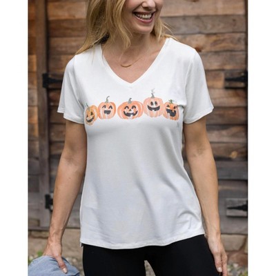 Women's Pumpkin Graphic Tee - Grace & Lace