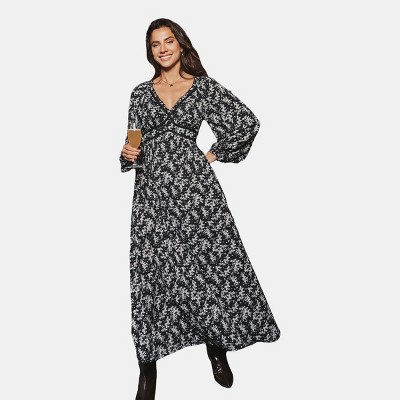 Women's Black Ditsy Floral V-Neck Puff Sleeve Maxi Dress - Cupshe