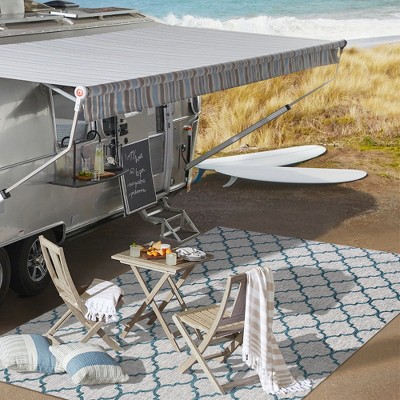 Moroccan-Inspired Gray/Teal Trellis 8'x10' Synthetic Area Rug