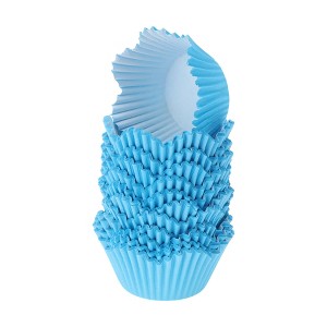 Unique Bargains Cupcake Liners Small Flower Shape Baking Cup Liners Greaseproof Paper 1.77"x1.97" 200 Pcs - 1 of 4