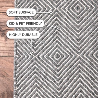 Handmade Gray Geometric Wool 6' x 9' Tufted Area Rug