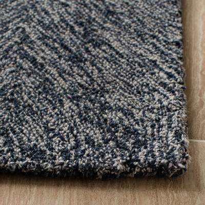 Hand-Tufted Elegance Gray Wool Rectangular Rug 4' x 6'