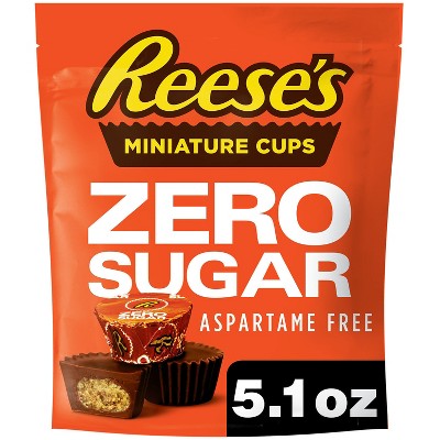 Reese's Zero Sugar Chocolate Candy And Peanut Butter Miniature Cups