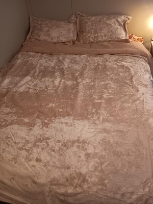 Ramzy Crushed Velvet Sherpa Reversible Comforter Set