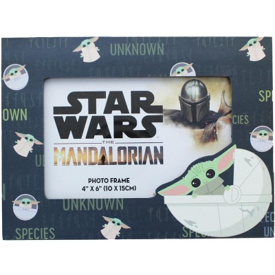 Silver Buffalo Star Wars Mandalorian Child Unknown Species 4 x 6 Inch Die Cut Photo Frame