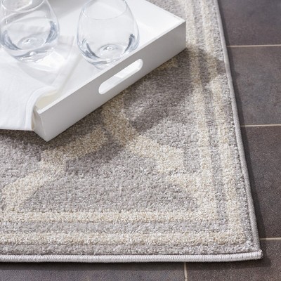 Reversible Gray Trellis 27" Easy-Care Synthetic Runner Rug