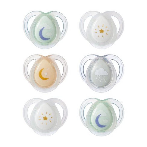 Tommee Tippee Every Day Pacifiers, Symmetrical Design, BPA-Free Silicone -  0-6 months, 2 Count