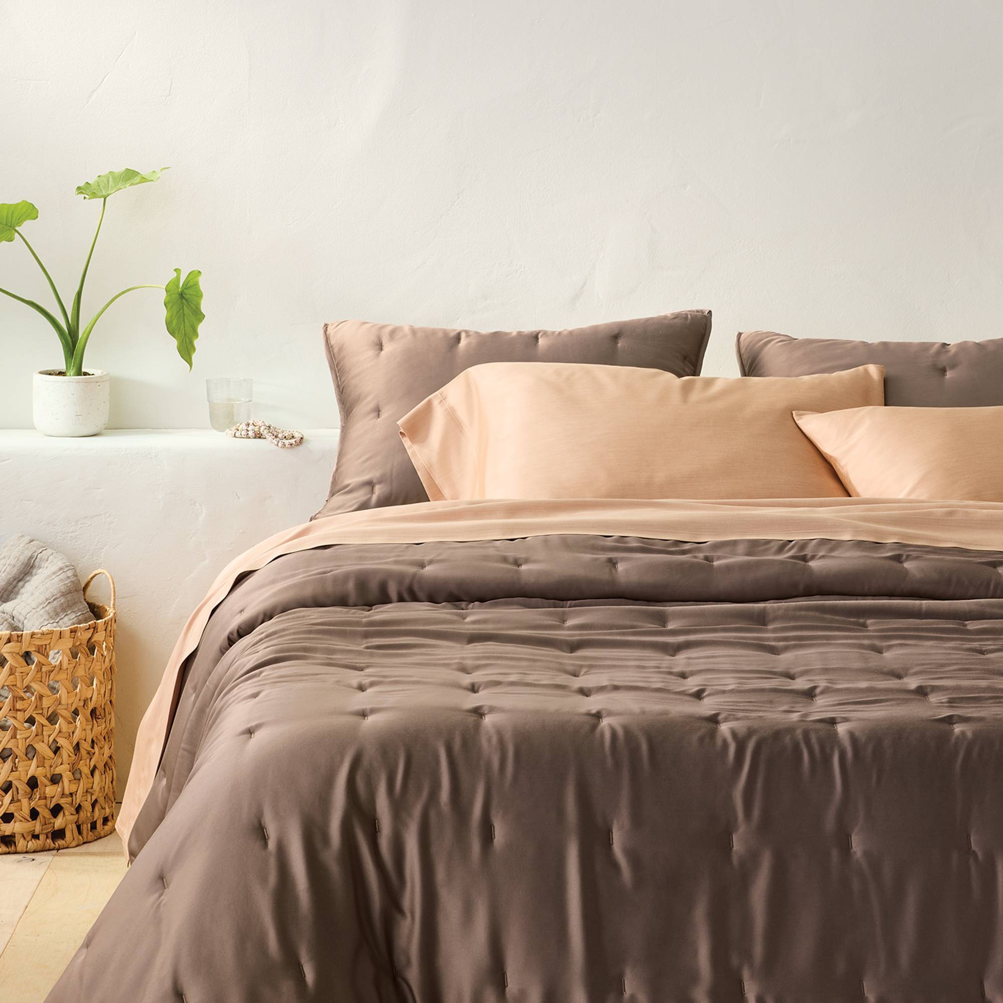King Plus Rayon from Bamboo Quilt Fig - Casaluna™
