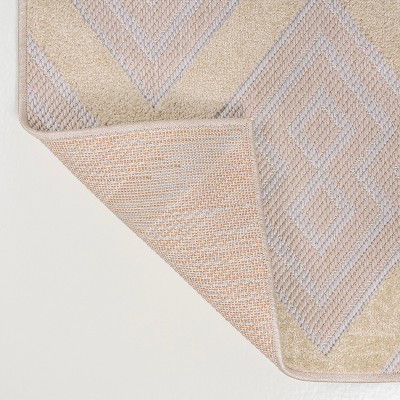 Gray Geometric Synthetic Reversible 5x8 Area Rug