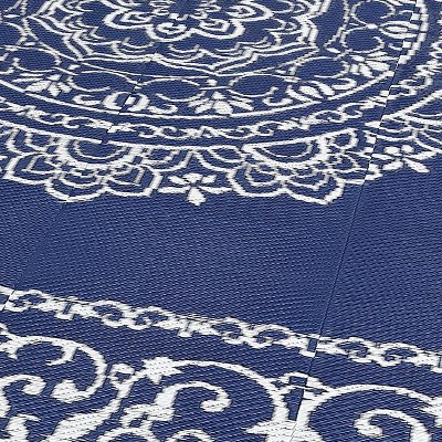dark blue/white