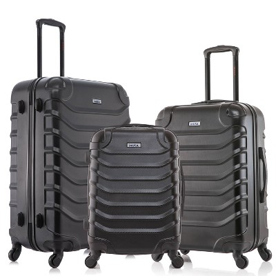 Luggage sets target new arrivals