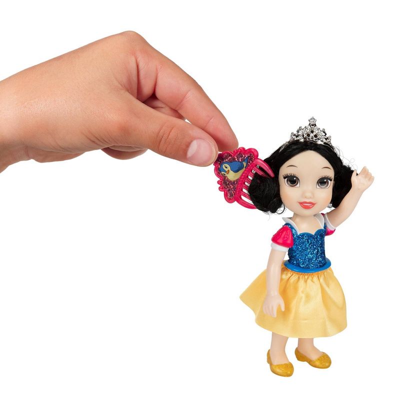 Disney Princess Snow White Petite Doll, 4 of 11