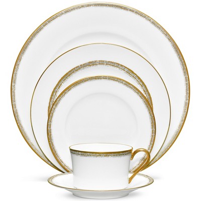 Noritake Haku Place Setting