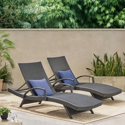 Set of 2 PE Wicker Outdoor Chaise Lounges with Armrests and Adjustable Back,Foldable Poolside Recliner Chairs-Cuddlewood