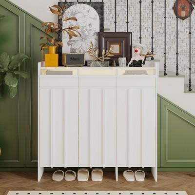 FUFU&GAGA White Multifunctional Shoe Cabinet with Adjustable Shelves and 3 - Mode Lighting