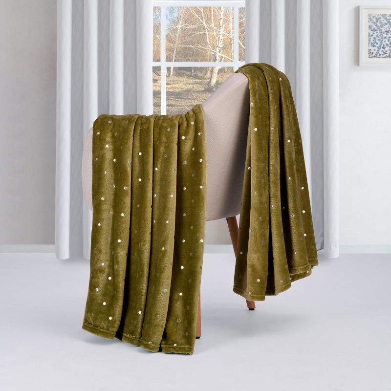 Fleece Plush Throw Blanket Medium Weight Fluffy Soft Decorative Bedding by Blue Nile Mills, 2 of 7