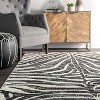 Nuloom Royal Zebra Stripes Indoor Area Rug - 4 of 4