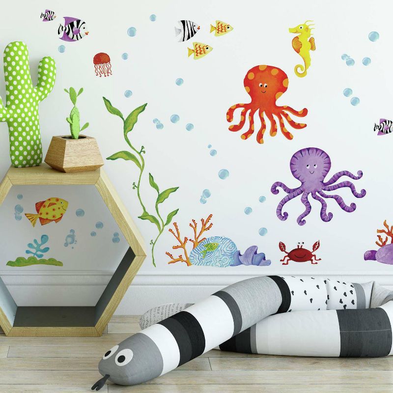 RoomMates Adventures Under The Sea Peel &#38; Stick Wall Decal, 3 of 7