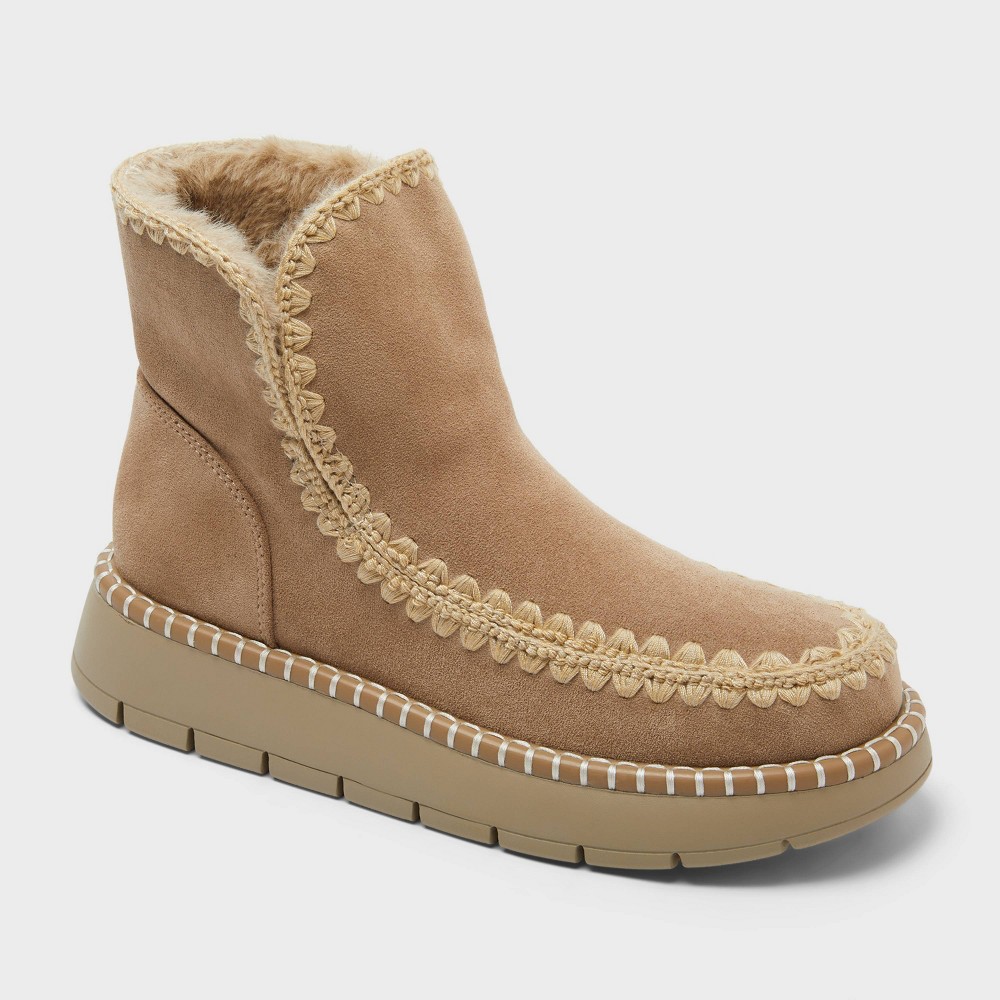 Women's Bonnie Ankle Boots - Universal Thread™ Taupe 8.5