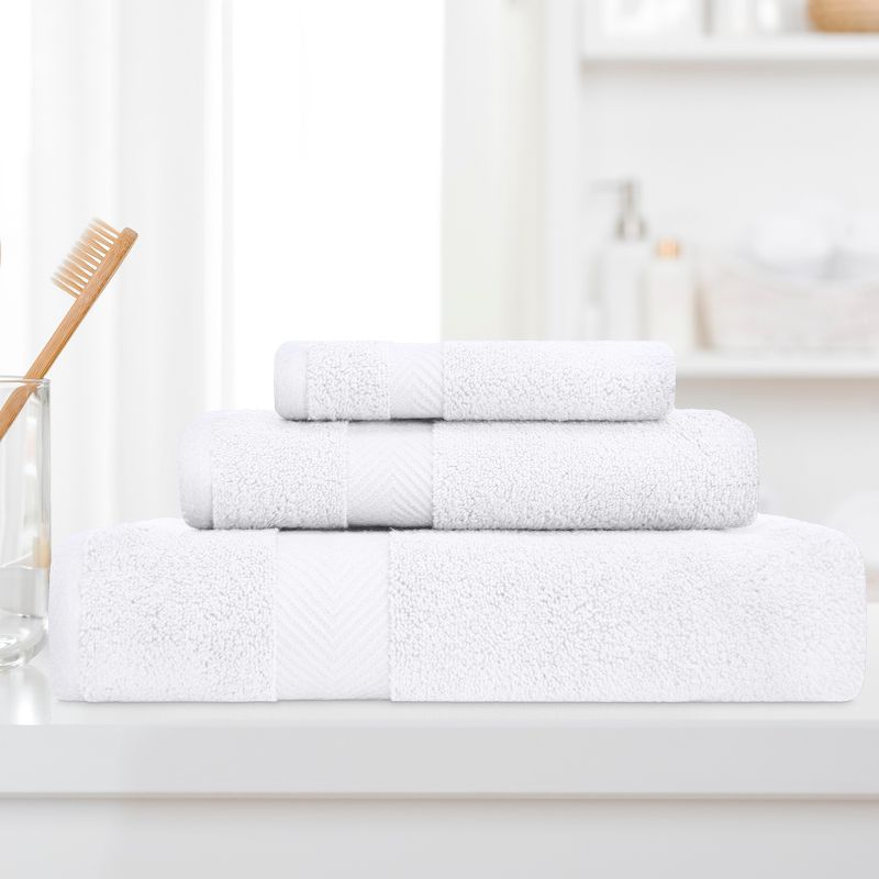 Contemporary Quick-Drying Zero-Twist Cotton 3-Piece Towel Set by Blue Nile Mills, 2 of 5