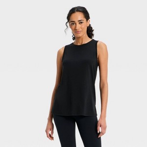 Top de tirantes con espalda cruzada Beyond Ease para mujer - All In Motion™