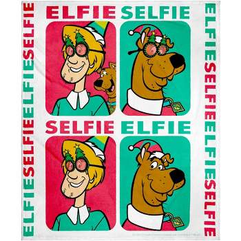 Scooby Doo Elfie Selfie Scooby and Shaggy Christmas Silk Touch Throw Blanket Multicoloured