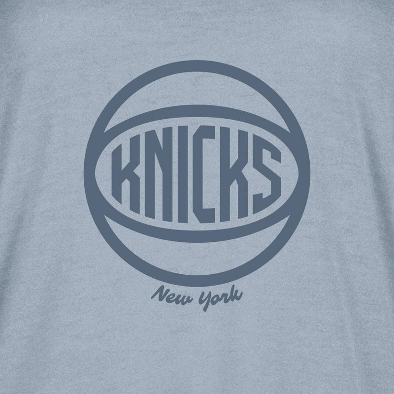 NBA New York Knicks Women&#39;s Short Sleeve Vintage Logo Tonal Crew T-Shirt, 4 of 5