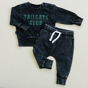 Kids Tailgate Club Acid Wash Jogger Sweatsuit Set - Olive + Scout - 1 of 4