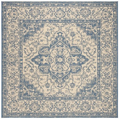 Beach House BHS137 Power Loomed Rug - Safavieh