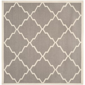 Dhurries DHU567 Hand Woven Flat Weave Indoor Rugs - Safavieh - 1 of 3