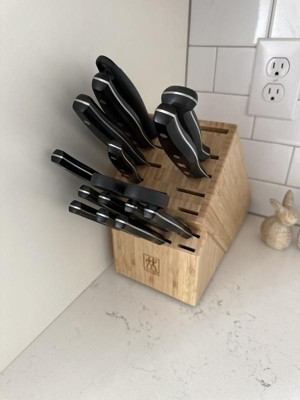  ZWILLING Twin Signature 7-Piece German Knife Set with Block,  Razor-Sharp, Made in Company-Owned German Factory with Special Formula  Steel perfected for almost 300 Years, Dishwasher Safe: Block Knife Sets:  Home 