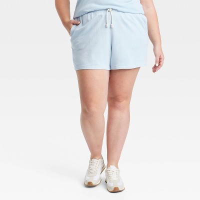 Women's Leisure Studio Mid-Rise Pull-On Shorts - Universal Thread™