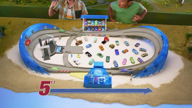Disney Pixar Cars Ultimate Florida Speedway Trackset, 2 of 11, play video