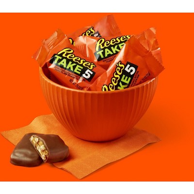 Reese&#39;s Take 5 Pretzel, Caramel, Peanut Butter, Chocolate Snack Size Candy Bars - 11.25oz