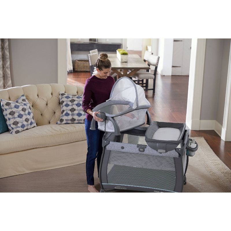 Graco Pack &#39;N Play Quick Connect Portable Bassinet Playard - Alex, 3 of 7