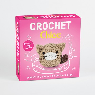 Pil Crochet Kit for Beginners - Chloe the Cat Amigurumi - Complete DIY Kit with Step-By-Step Instructions, Yarn, Hook, Safety Eyes & Stuffing - Make