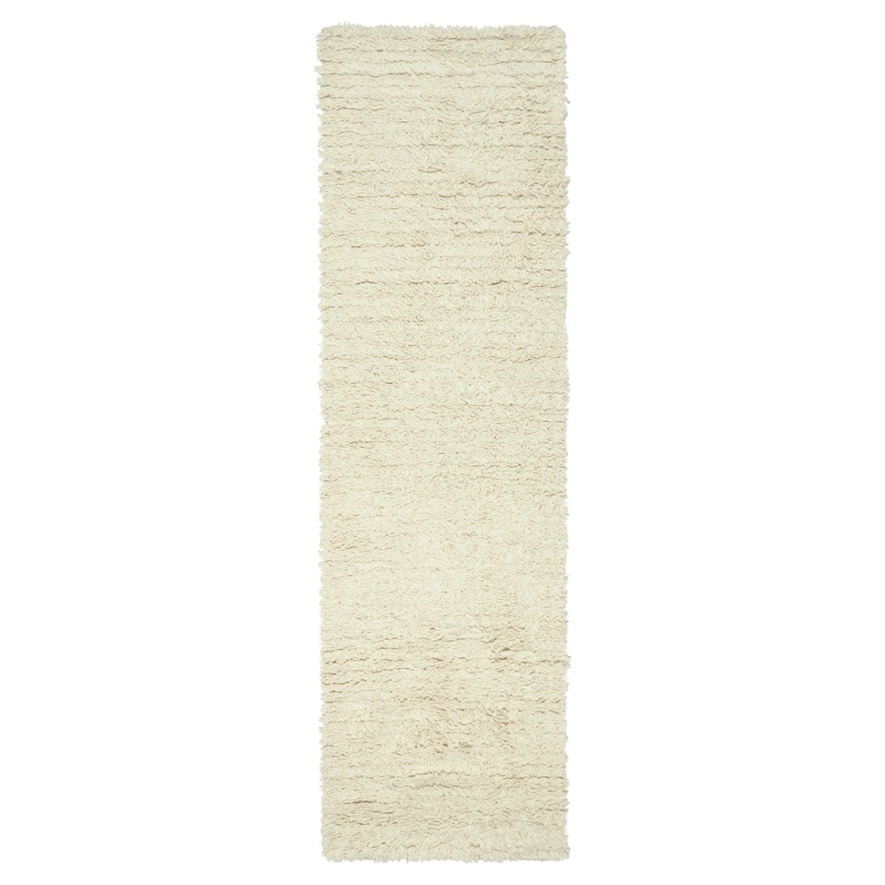 2'3inx8' Runner Ivory Solid Tufted - Safavieh