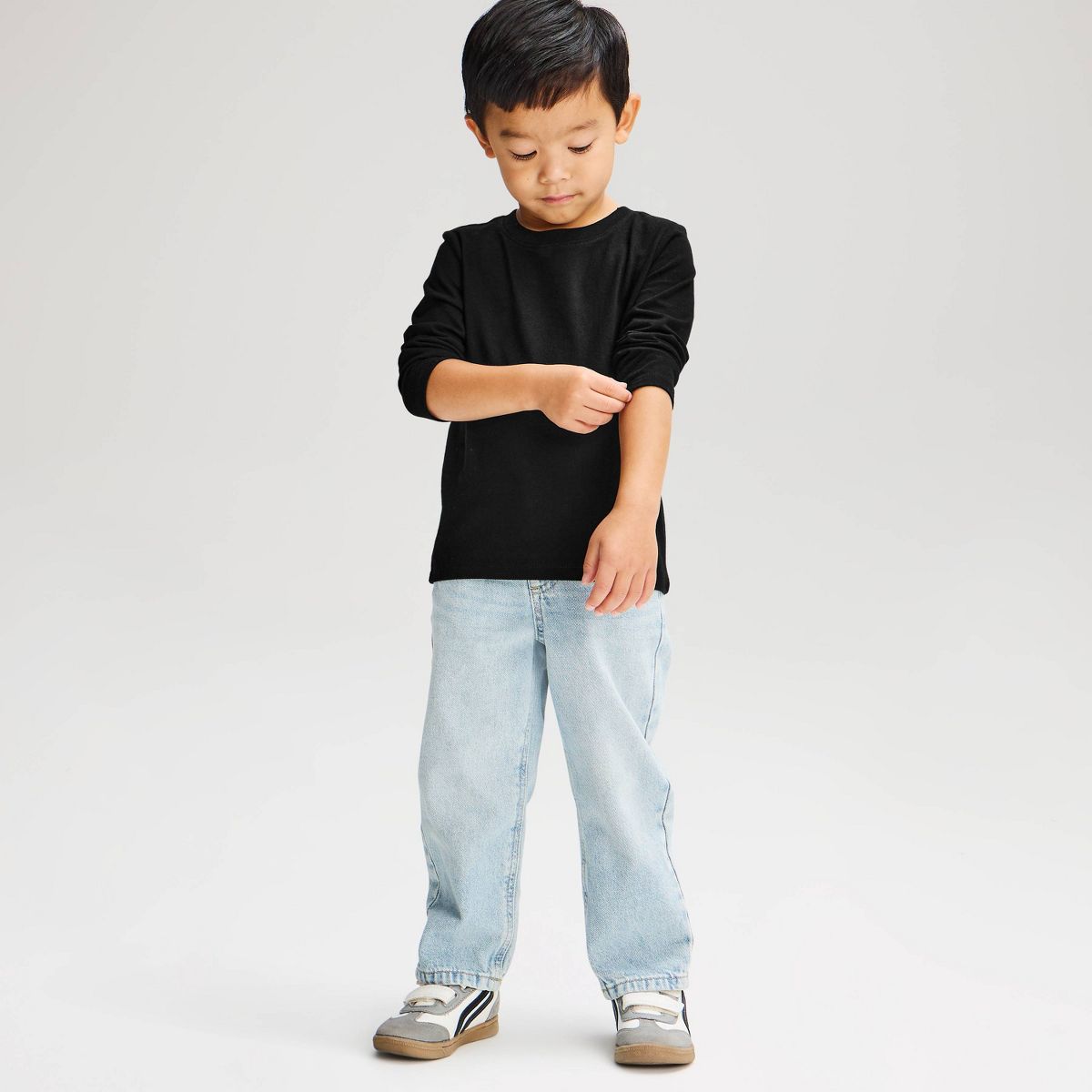 Toddler Boys' Long Sleeve Solid T-Shirt - Cat & Jack™