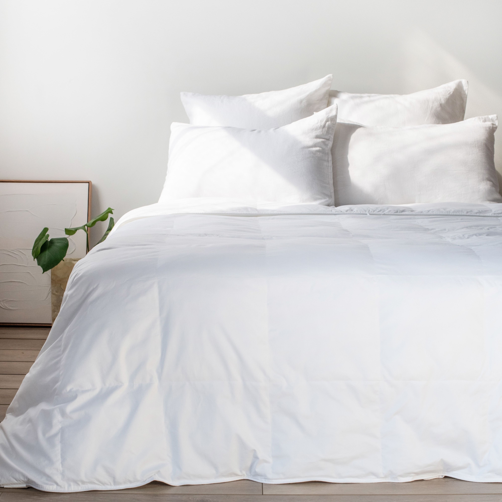 Lightweight Premium Down Alternative Duvet Comforter Insert - Full/Queen | BOKSER HOME