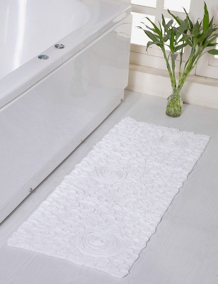 Bell Flower Collection Cotton Floral Pattern Tufted Bath Rug - Home Weavers