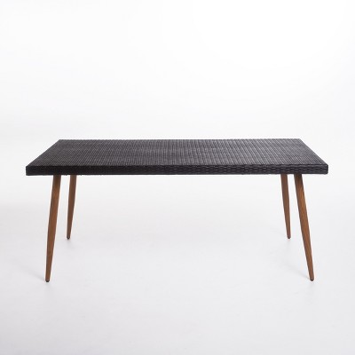target wicker table